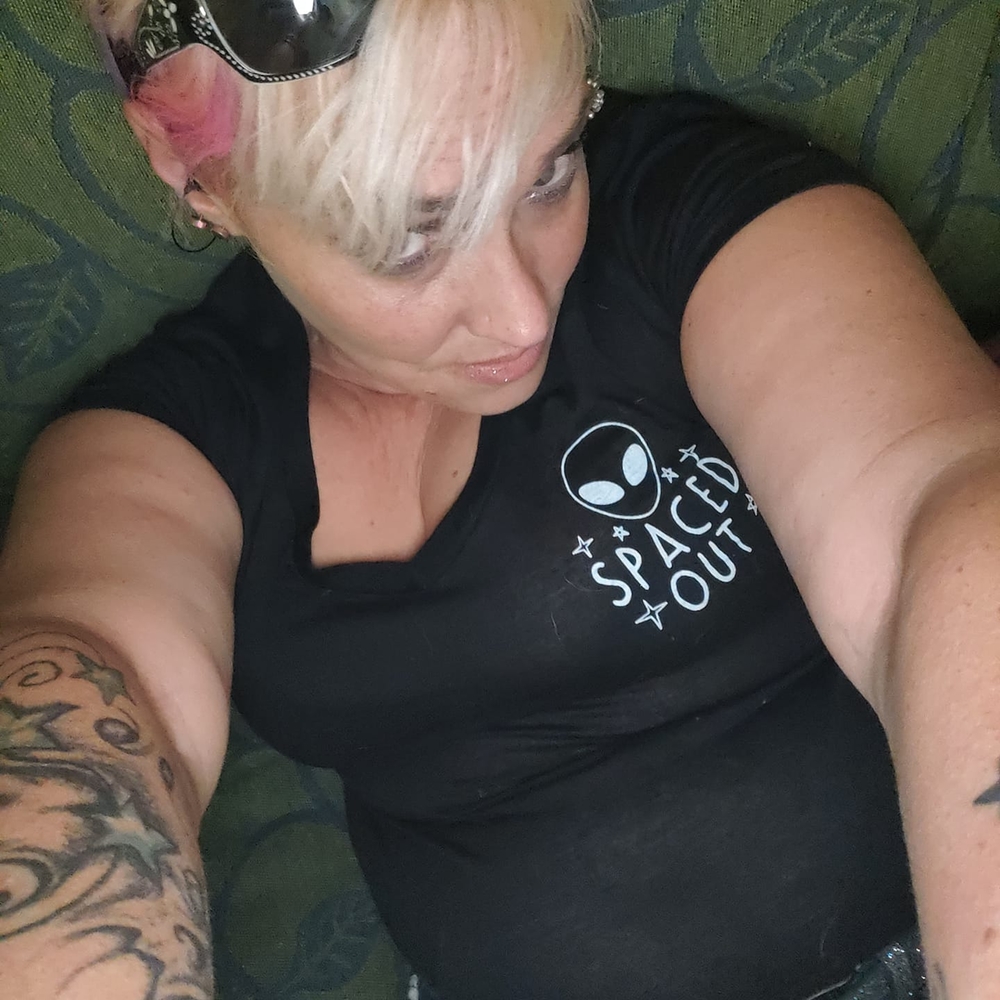 Meet your Posher, Holly